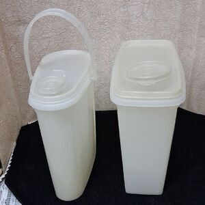 2 Pc Tupperware # 459-4 Cereal Keeper, And #5871-1 Qt. Pitcher